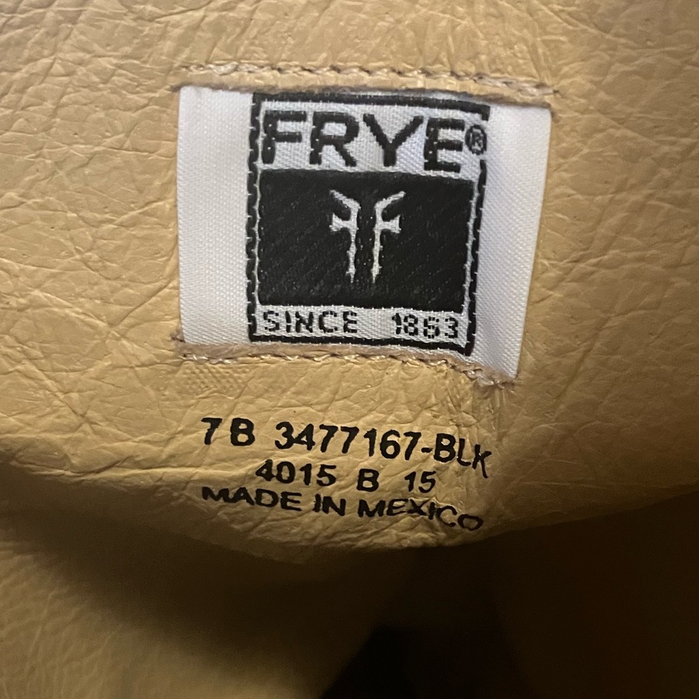 Frye Melissa Button Boots in Black Sz 7. - Picture 15 of 16